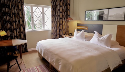 Standard Room, 1 Queen Bed (COSY)
