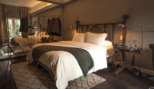 Superior Room, 1 Queen Bed, Garden View (CHARMING)