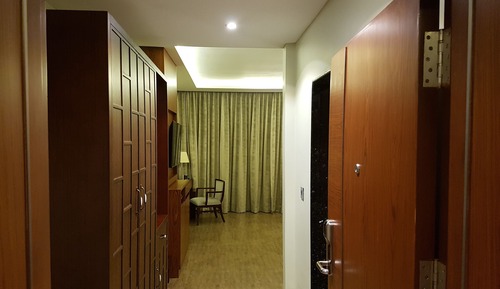 Executive Room, Pool View