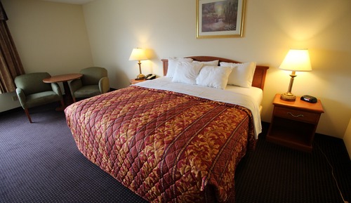 Standard Single Room, 1 King Bed, Non Smoking