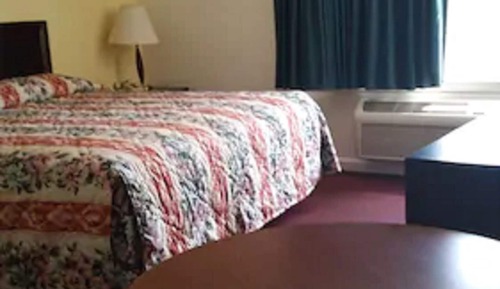 Standard Room, 1 King Bed, Smoking