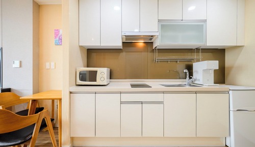 Family Room, Multiple Beds, Non Smoking, Partial Sea View