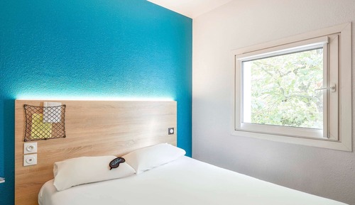 Room, 1 Double Bed, Private Bathroom (Cabrio)