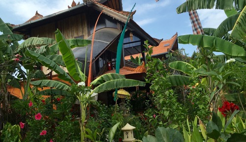 Superior Cottage (Coconut)