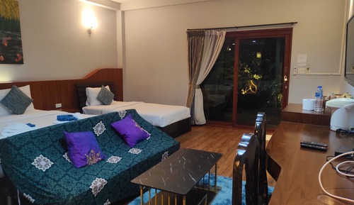 Standard Twin Room, Garden View