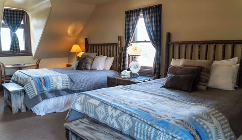 Standard Room, 2 Queen Beds, Non Smoking
