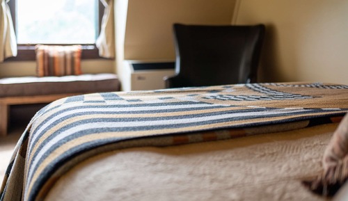 Standard Room, 1 Queen Bed, Non Smoking (Pet Friendly)