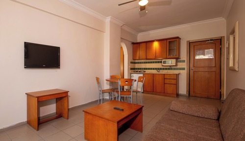 Suite, Balcony