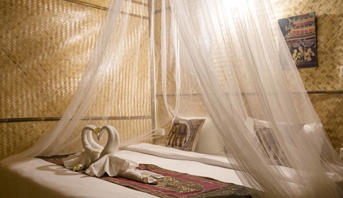 Traditional Villa, 1 King Bed, Private Bathroom, Pool View