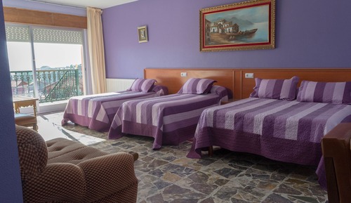 Family Quadruple Room, Sea View