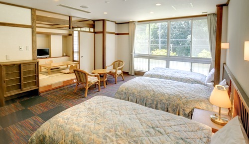 Japanese Western Style Room with 4 Japanese Futons