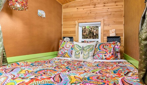 Boho Wagon - Tiny House (pets allowed)