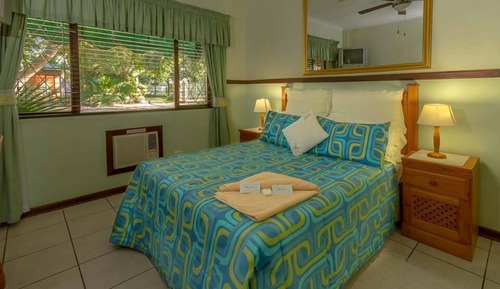 Room (Self Catering)