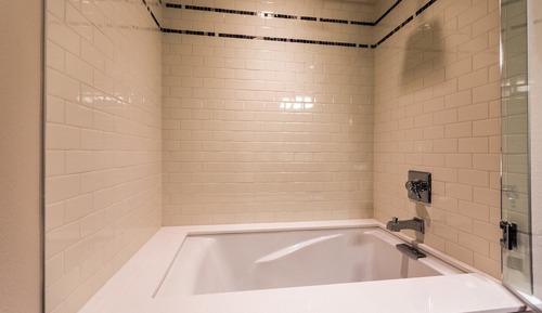 Deluxe Room, 2 Queen Beds, Mountain View