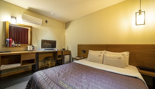 Room (Premium high-spec 1PC (CPU Ryzen 5 36)