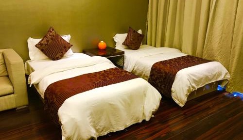 Deluxe Suite with 3 Beds