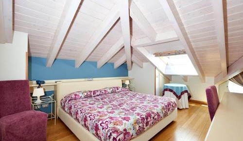 Superior Double Room with Hot Tub