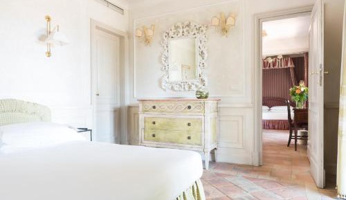Superior Double Room with patio