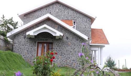 Villa with Garden View