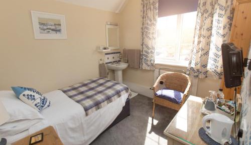 Single Room with Private Bathroom