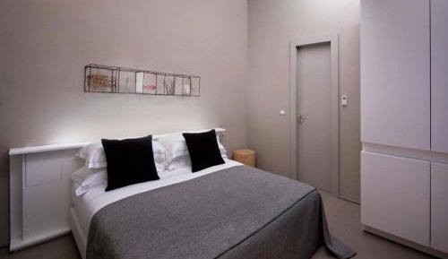 Double or Twin Room with Lake View