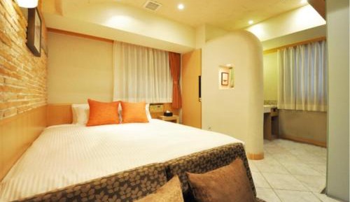 Double Room with Shower - Smoking