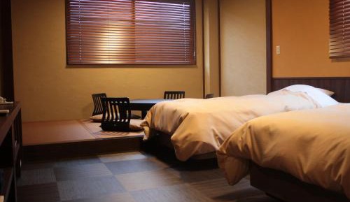 Quadruple Room with Shared Bathroom