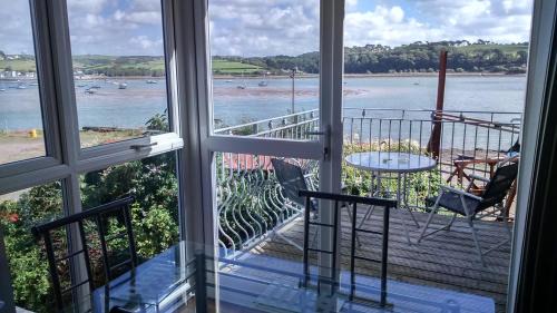 Apartment with River View