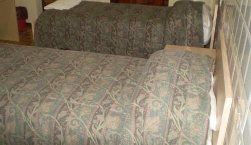 Twin Room with Private Bathroom