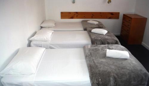 Two-Bedroom Apartment (5 Adults)