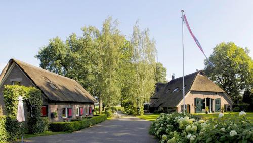 Holiday Home (4 Adults)