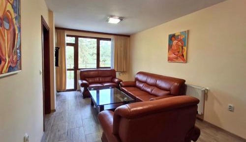 Two-Bedroom Deluxe Apartment