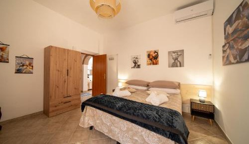 Large Double or Twin Room