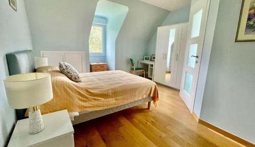 Deluxe Double Room with Shower