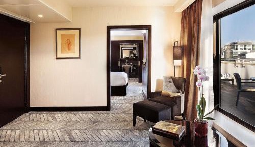 Prestige King Suite - High Floor