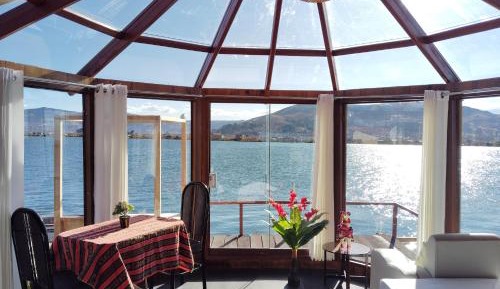Suite with Lake View