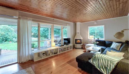 Two-Bedroom Holiday Home