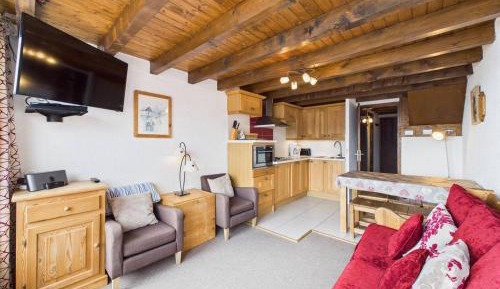 Apartment (6 Adults)