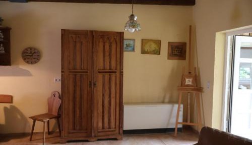 One-Bedroom House
