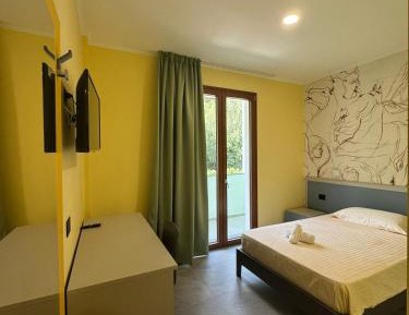 Single Room with Balcony