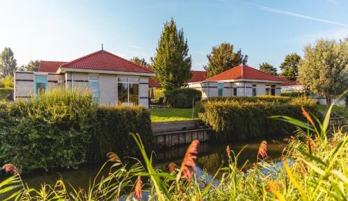 Three-Bedroom Holiday Home 