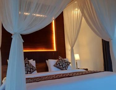 King Room with Mountain View