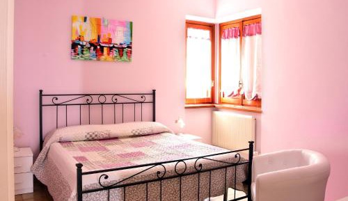 Quadruple Room with Private Bathroom