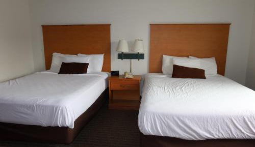 Queen Room with Two Queen Beds - Non-Smoking