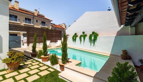 Four-Bedroom Holiday Home
