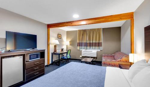King Room with Sofa Bed - Smoking
