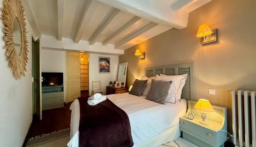 Three-Bedroom Townhouse