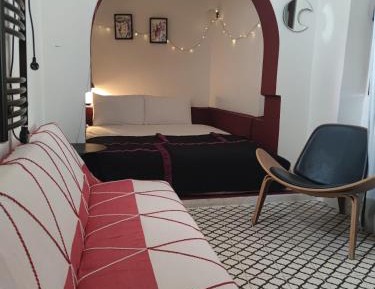 Deluxe Double Room with Extra Bed