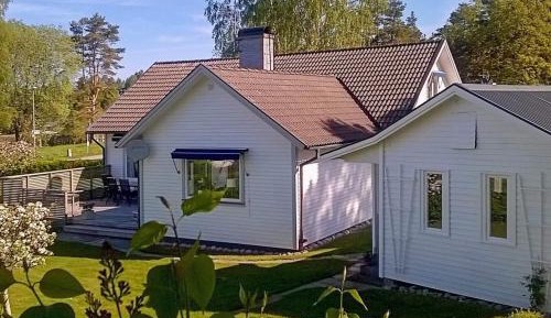Four-Bedroom Holiday Home