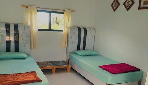 Twin Room with Private Bathroom